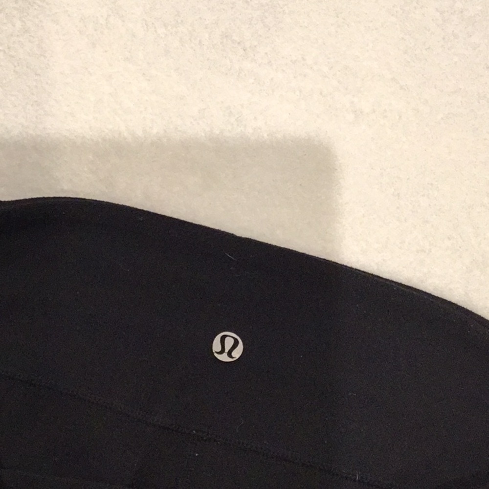 Lululemon Reversible Throw Back Bootleg Pants - image 2